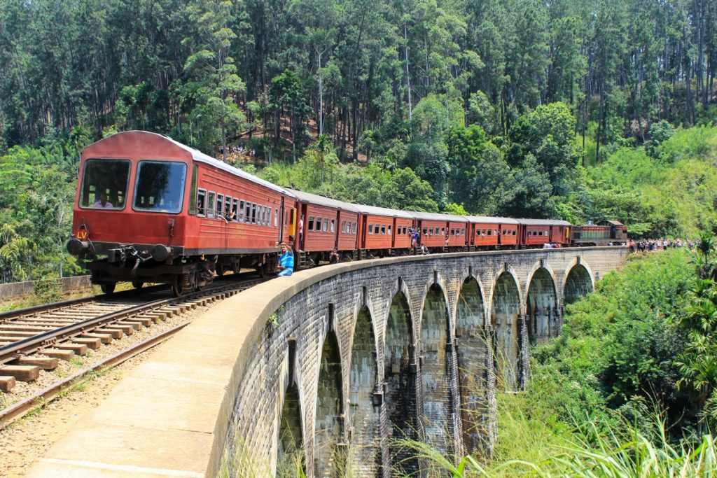 De Nine Arch Bridge in Ella