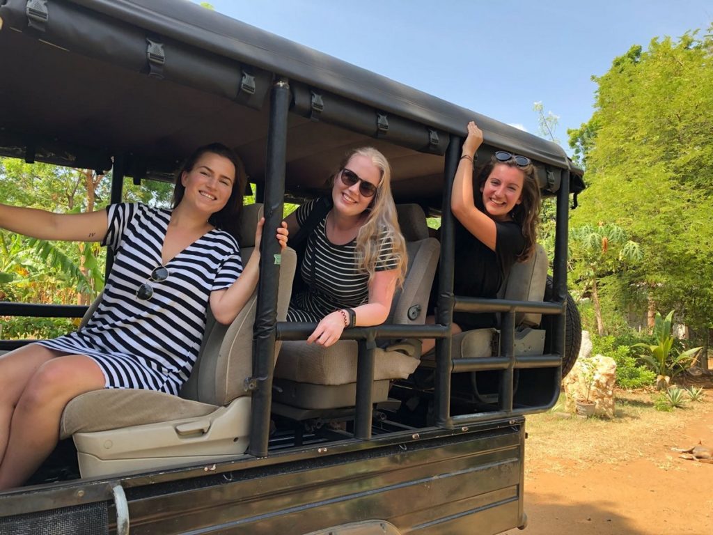 Op safari in Sri Lanka