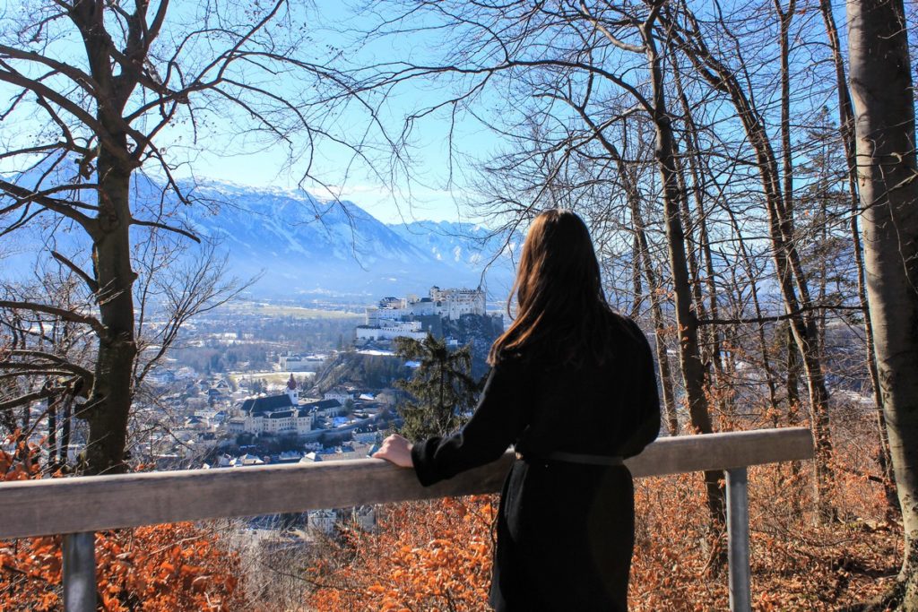 Festung Hohensalzburg vanaf de Kapuzinerberg in Salzburg