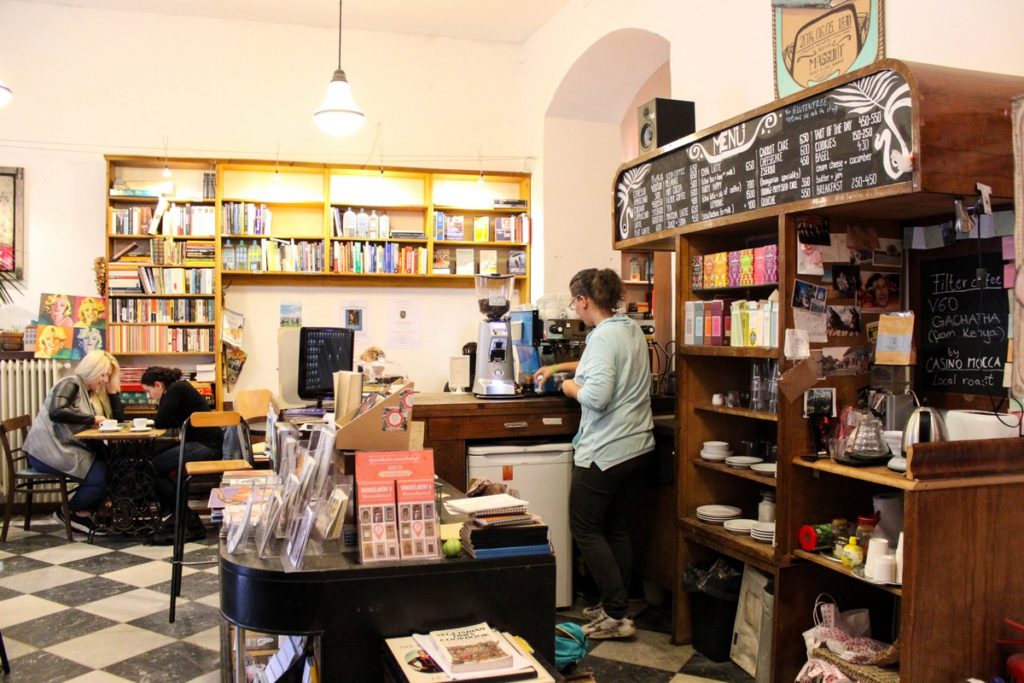 Massolit Books & Café in Boedapest
