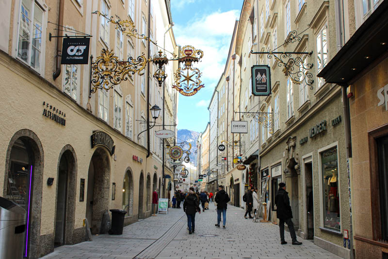 De Getreidegasse in Salzburg